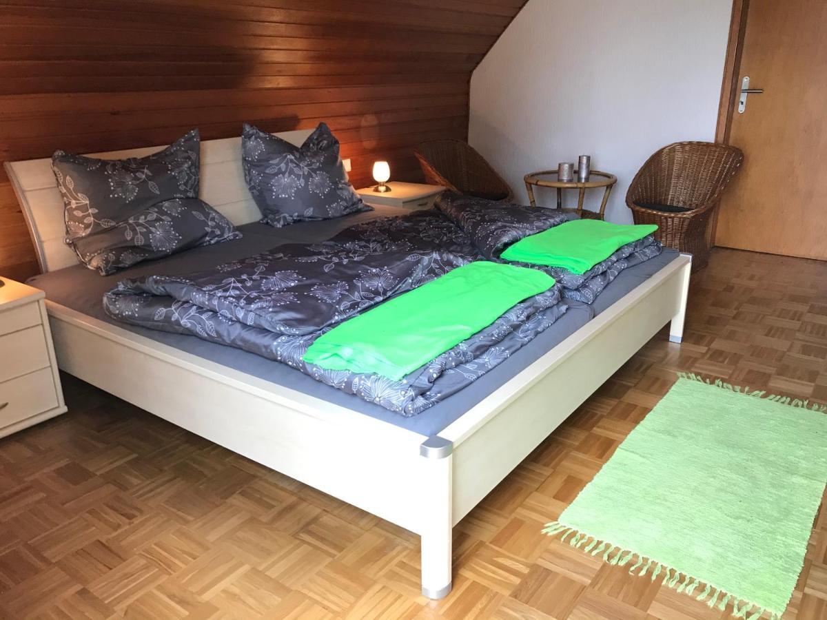 Ferienhaus Riesling Haßloch Екстериор снимка